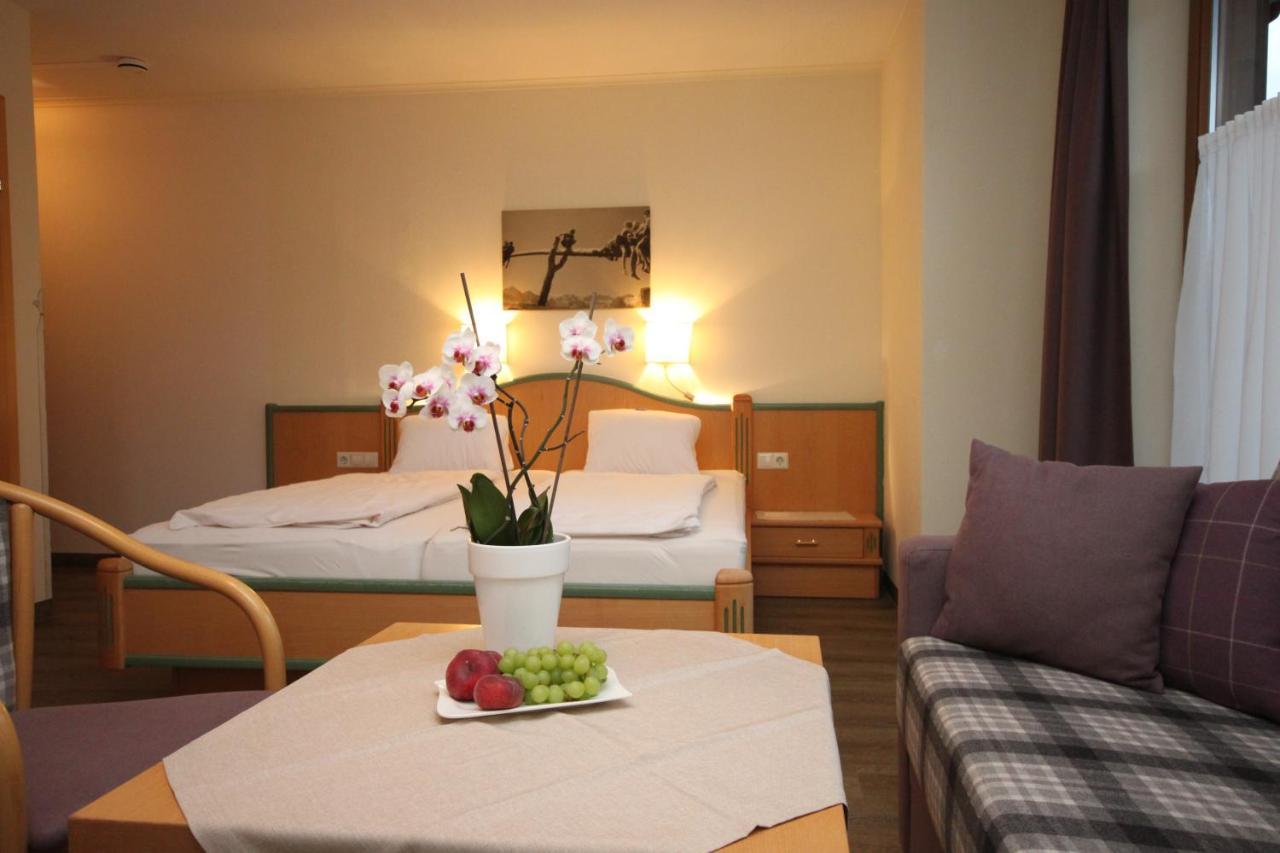 Haus Alexander Hotel Schladming Bagian luar foto