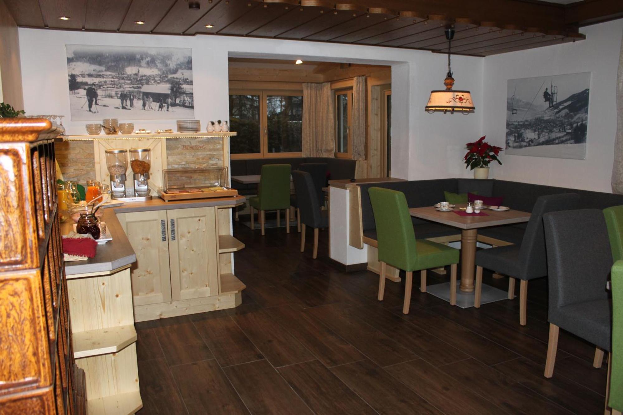 Haus Alexander Hotel Schladming Bagian luar foto